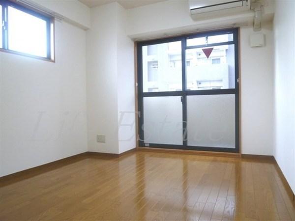 レジェンドール堺筋本町
