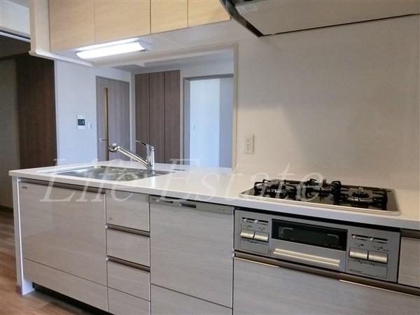 プレサンスレジェンド堺筋本町タワー