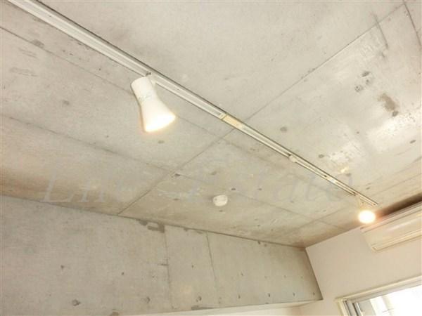 サン・ロレンツ心斎橋東