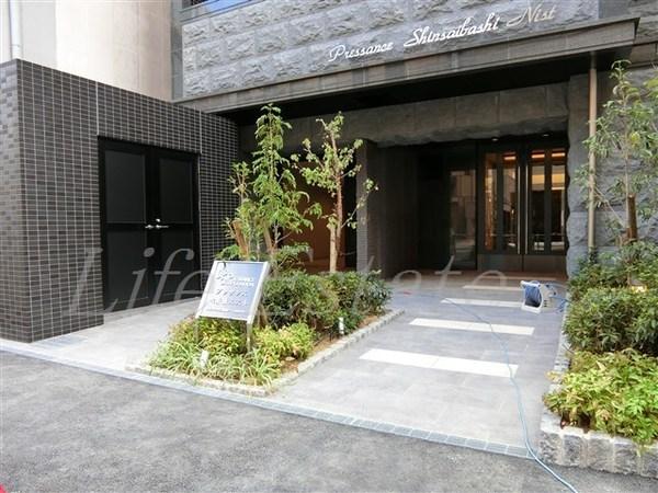 プレサンス心斎橋ニスト