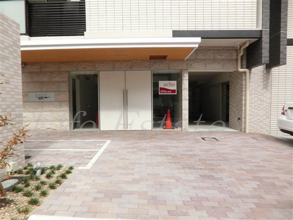 レジデンス上町台