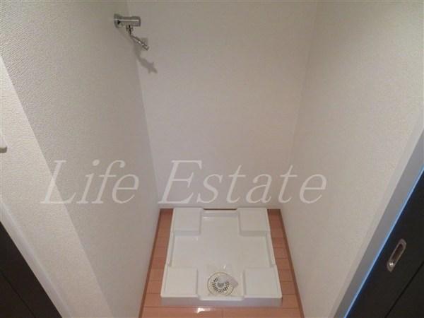 大阪市中央区備後町１丁目のマンション