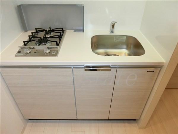 プレサンス心斎橋レヨン