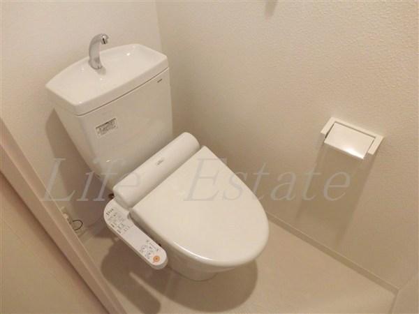 大阪市中央区鎗屋町２丁目のマンション