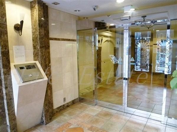 プレサンス心斎橋モデルノ