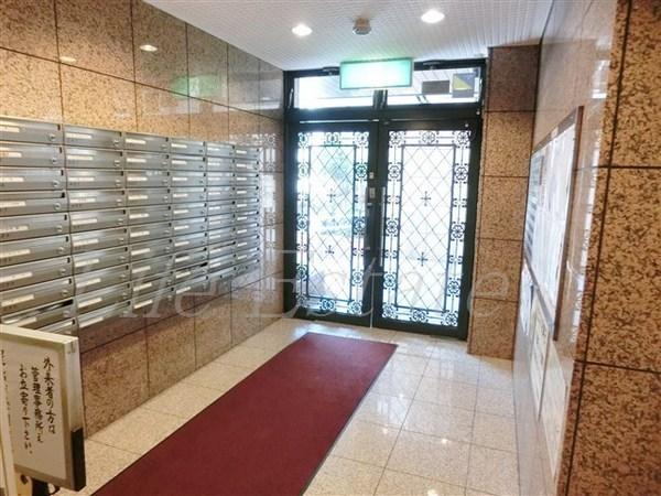 ロイヤルコーポ大手門