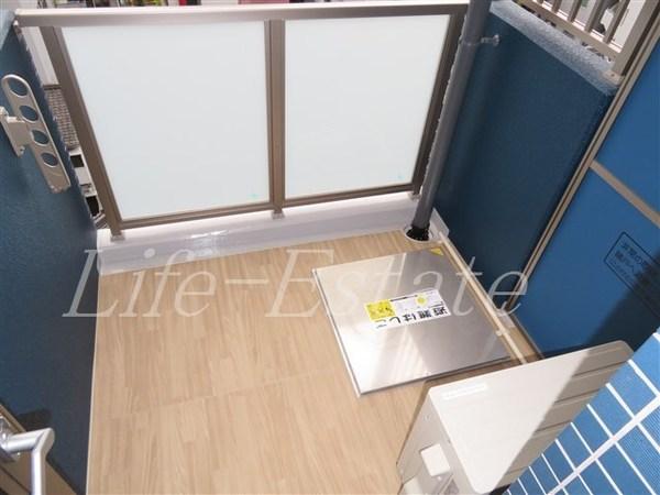 プレサンス谷町九丁目駅前