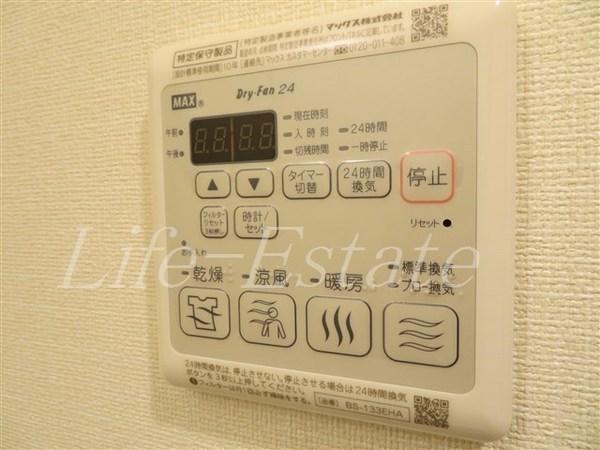 プレサンス谷町九丁目駅前