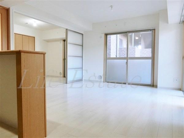 フォレステージュ谷町