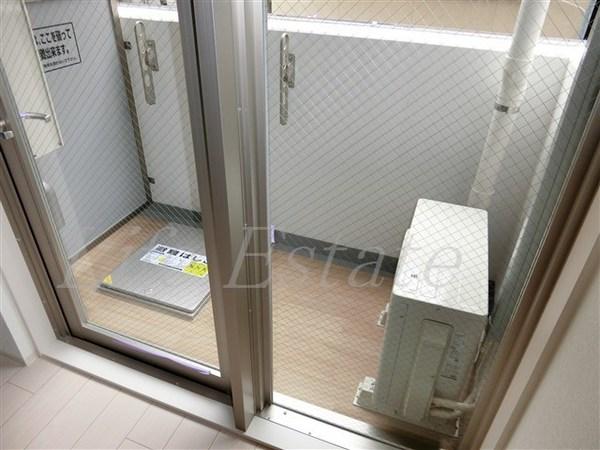 ファーストフィオーレ心斎橋イーストⅢ