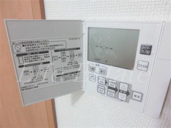 大阪市中央区博労町１丁目のマンション