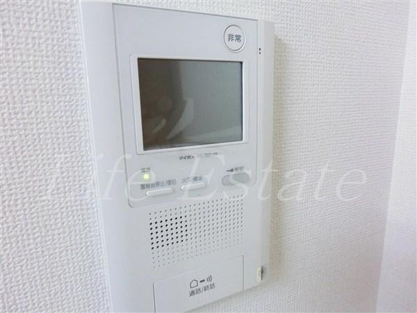 大阪市中央区博労町１丁目のマンション