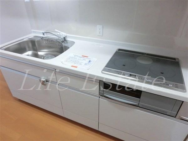 大阪市中央区博労町１丁目のマンション
