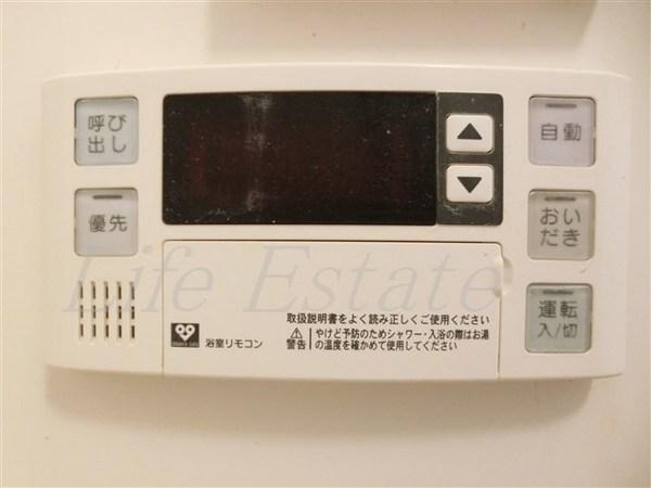 レジュールアッシュ大阪城WEST