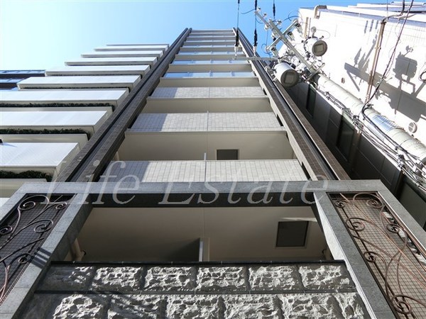 ラフォルム鎗屋町