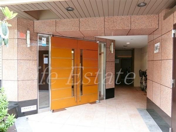 大阪市中央区徳井町２丁目のマンション