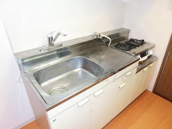 ロジュマン上本町