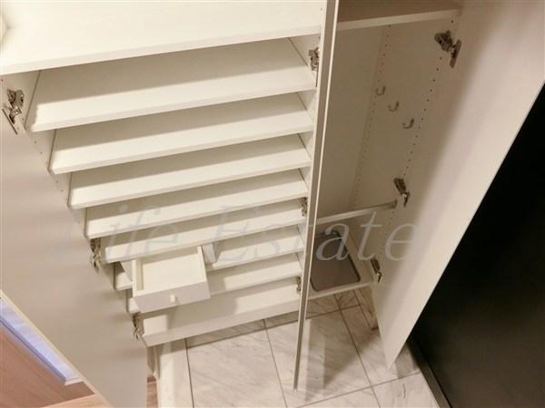 プレサンスレジェンド堺筋本町タワー