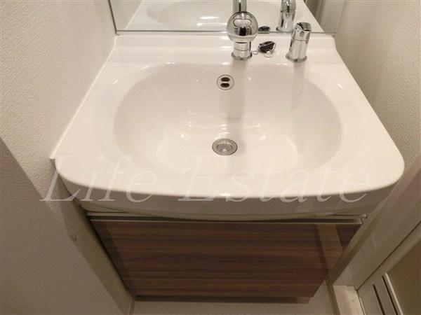 プレサンスタワー北浜