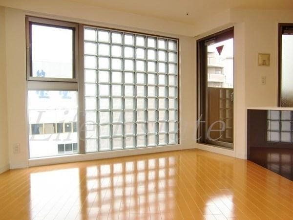 アスヴェル心斎橋東ステーションフロント