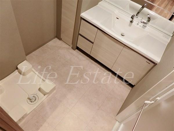 プレサンスレジェンド堺筋本町タワー(洗面台・洗面所)