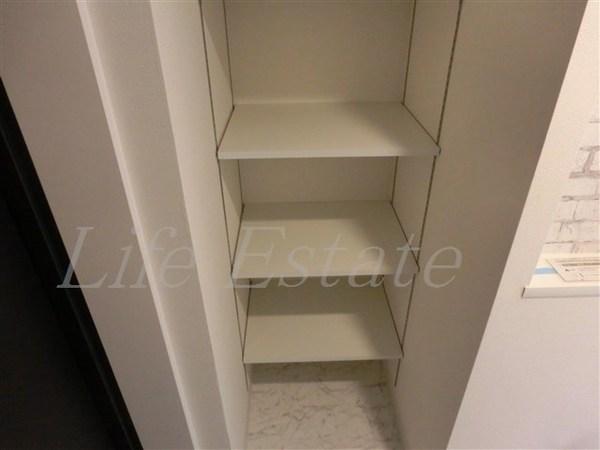 ファーストフィオーレ本町イースト