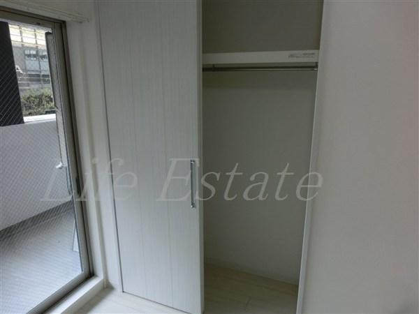 ファーストフィオーレ本町イースト