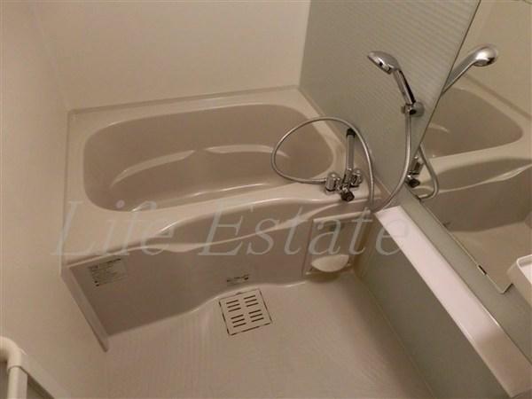 ファーストフィオーレ本町イースト