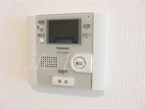 谷四城福ビル