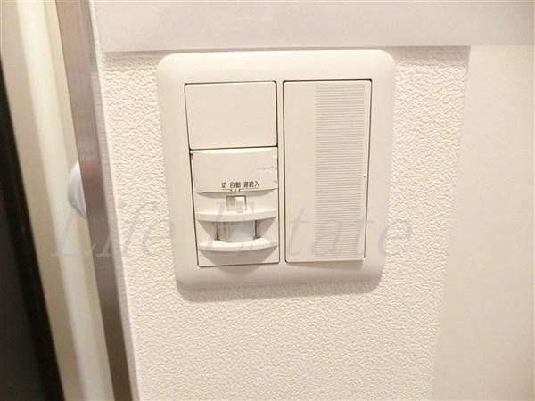 ラムール谷町
