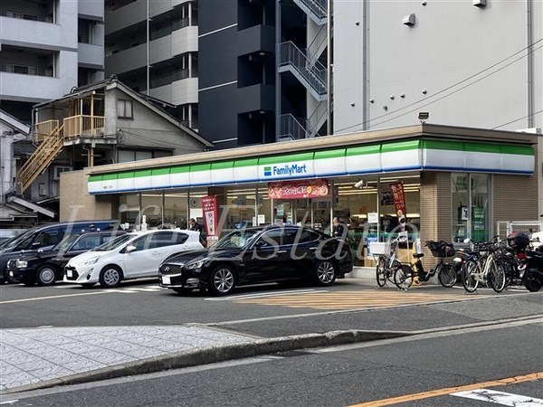レオングラン本町橋(ファミリーマート常盤町二丁目店)