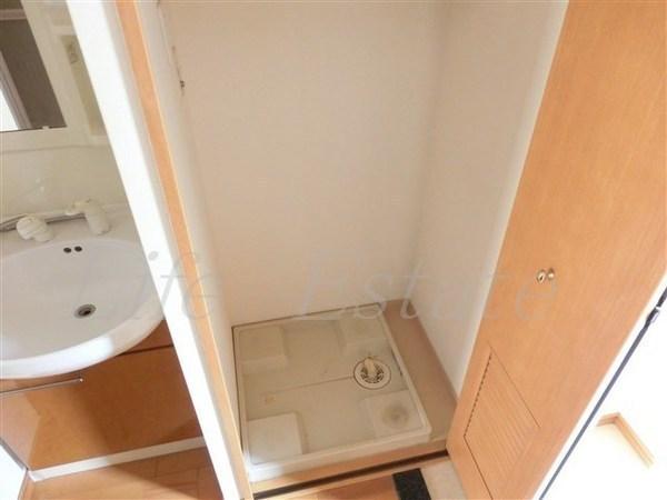 プレサンス東本町