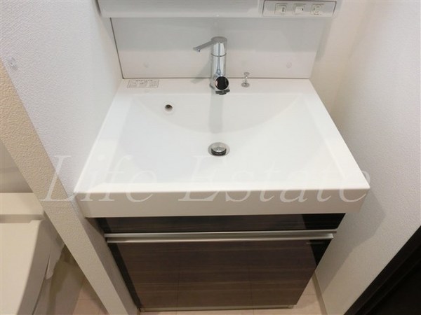スワンズシティ堺筋本町