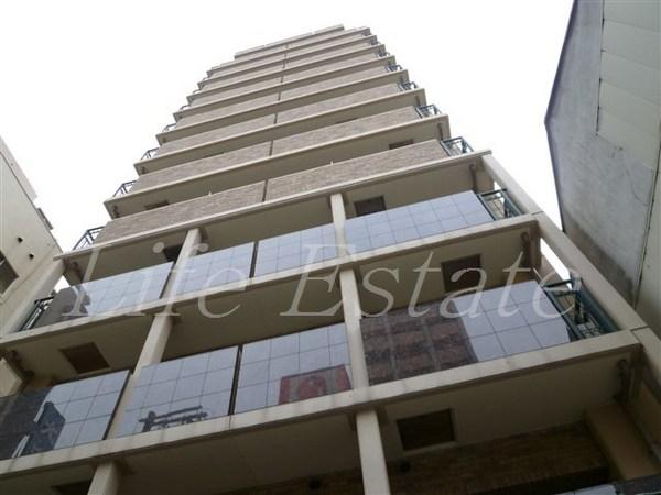 大阪市中央区南久宝寺町１丁目のマンション