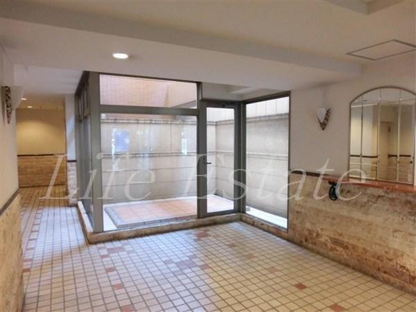 大阪市中央区南久宝寺町１丁目のマンション