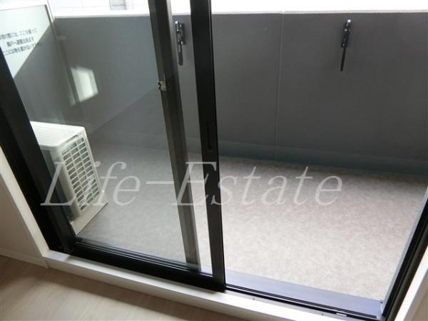 アヴェニール北浜(バルコニー)