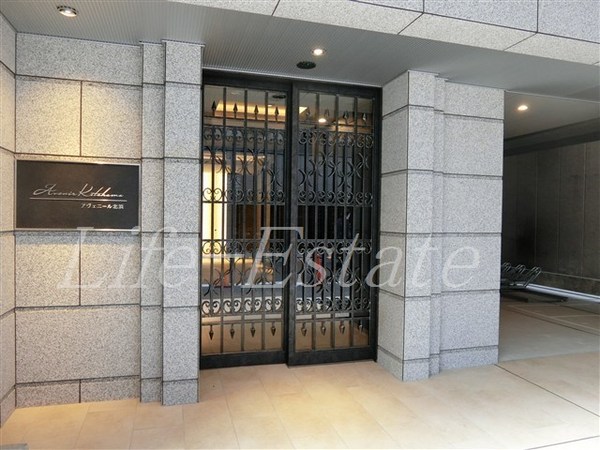 アヴェニール北浜(エントランス)