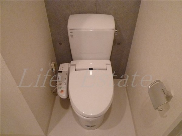 ルクレ堺筋本町レジデンス(トイレ)