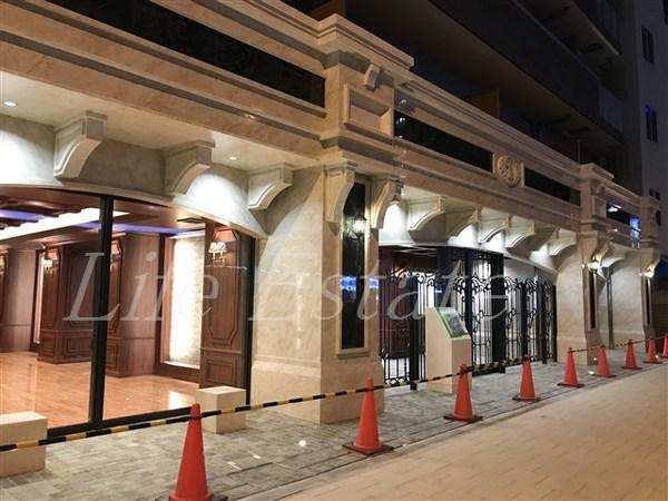 プレジオ本町(エントランス)