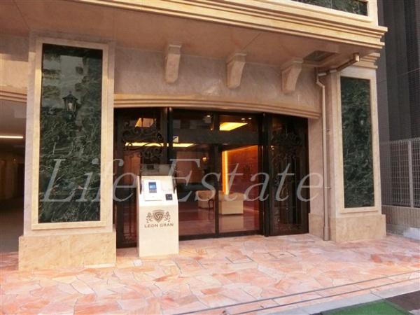 レオングラン本町橋(エントランス)