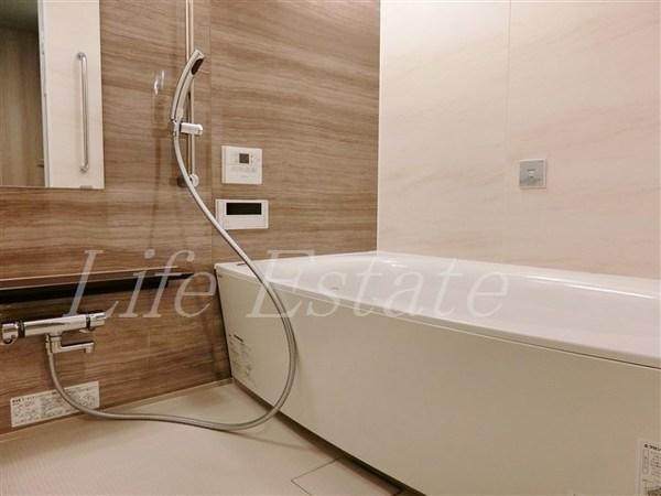 プレサンスレジェンド堺筋本町タワー