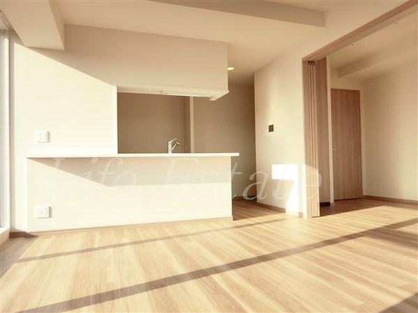 プレサンスレジェンド堺筋本町タワー