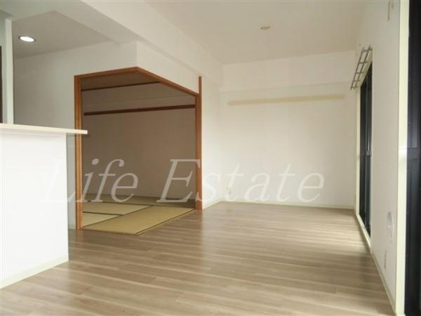 グレイスコート上本町(リビング)