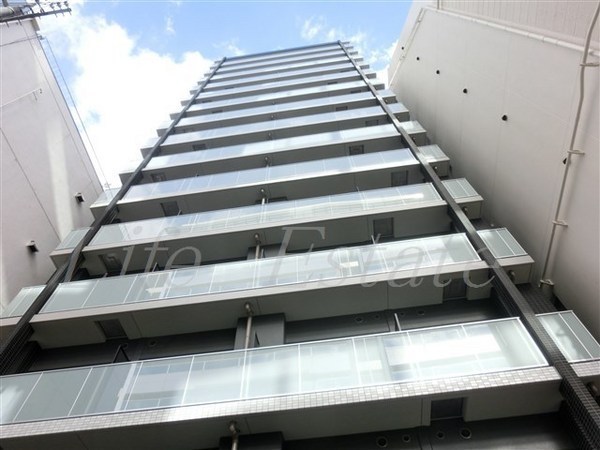 コンフォリア心斎橋EAST