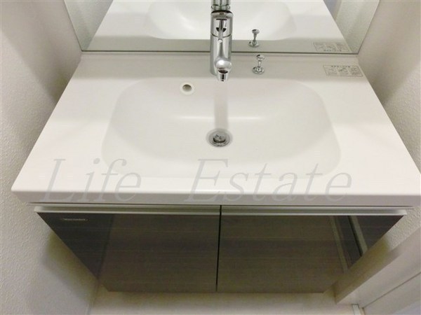 コンフォリア心斎橋EAST