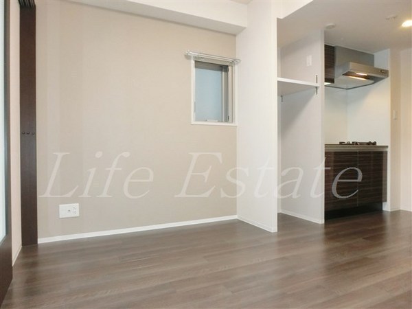 コンフォリア心斎橋EAST(リビング)