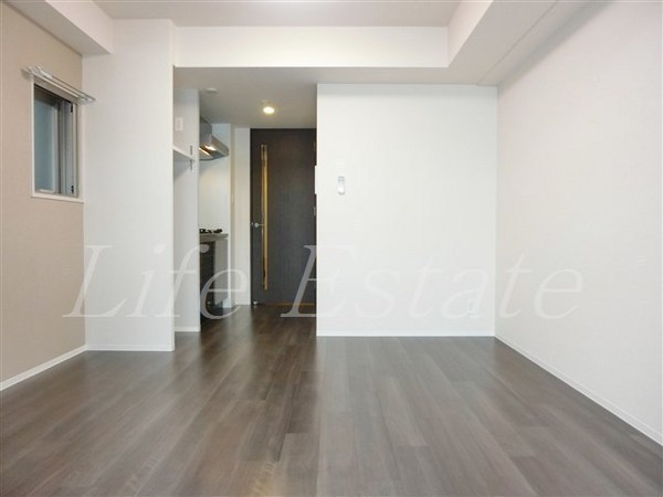 コンフォリア心斎橋EAST(リビング)