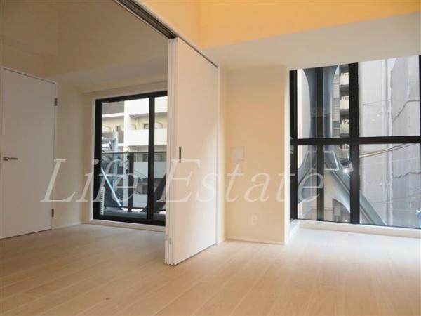 BRAVE常盤町Ⅱ(リビング)