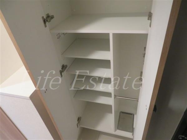 ファーストフィオーレ谷町六丁目フェリシア(収納)