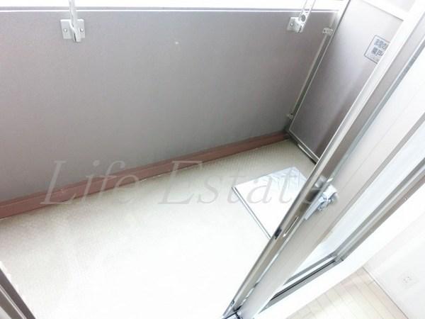 S-RESIDENCEHommachiMarks(バルコニー)